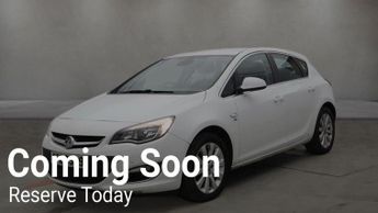 Vauxhall Astra 2.0 CDTi ecoFLEX Elite Hatchback 5dr Diesel Manual Euro 5 (s/s) 