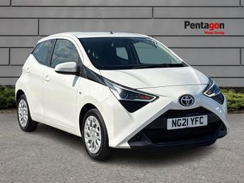 Toyota AYGO 1.0 Vvt I X Play Hatchback 5dr Petrol Manual Euro 6 (safety Sens